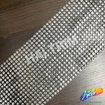 18-Row Silver/Black Round Stud Plastic Banding, PSB-015