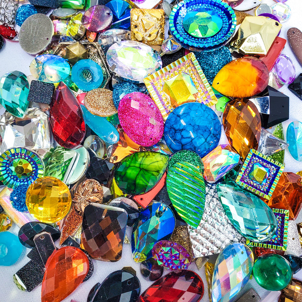 SALE Assorted Mixed Gemstones 150 grams Hai Trim Feathers